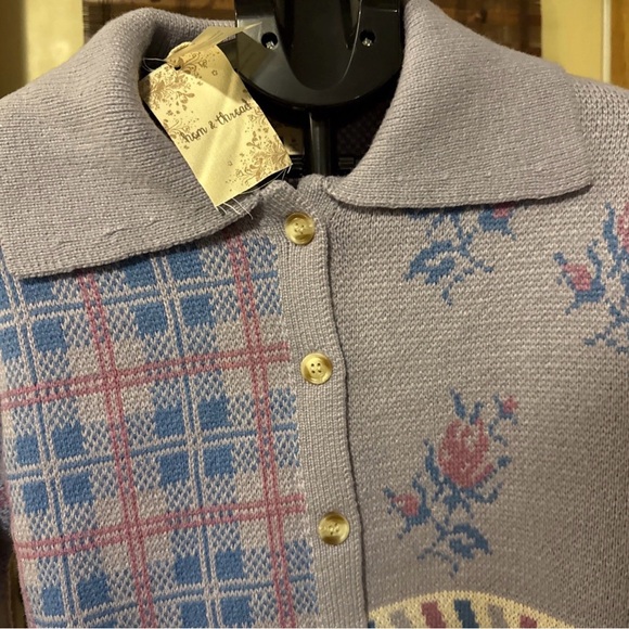 Gray Lavender floral button down sweater cardigan size medium by Hem & Thread - Picture 3 of 8